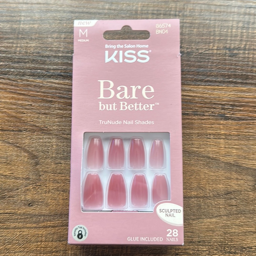 KISS glue on nails